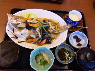 オークレストランの魚のあんかけ